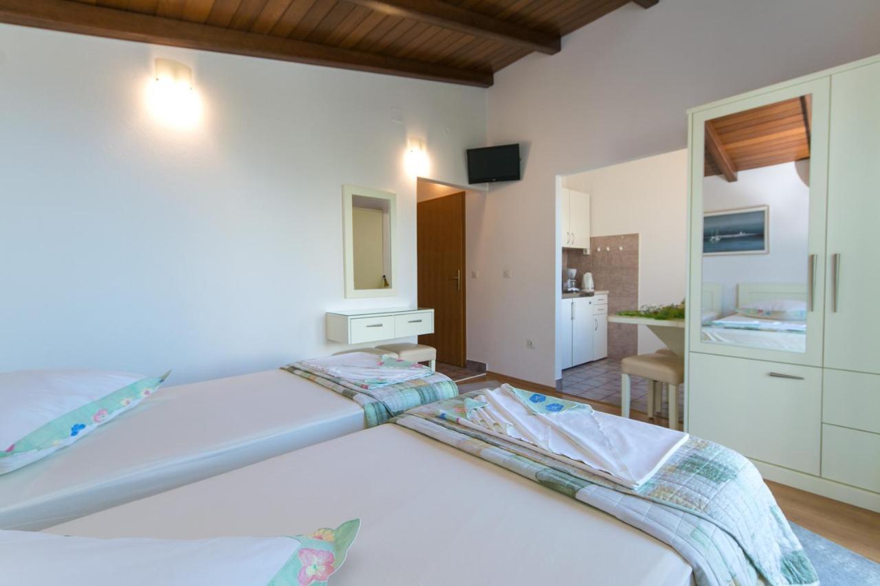 Apartment Brela 2717C ภายนอก รูปภาพ